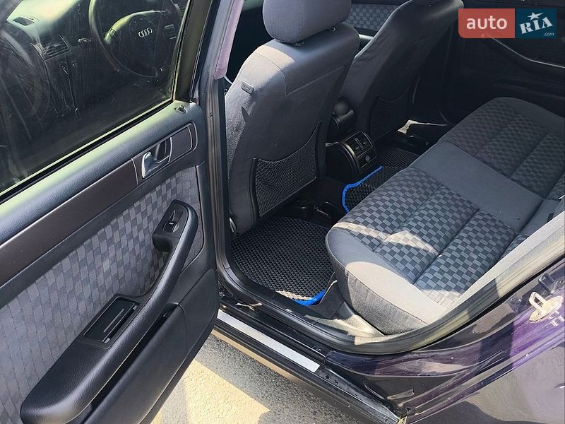 Седан Audi A6 1999 в Любаре