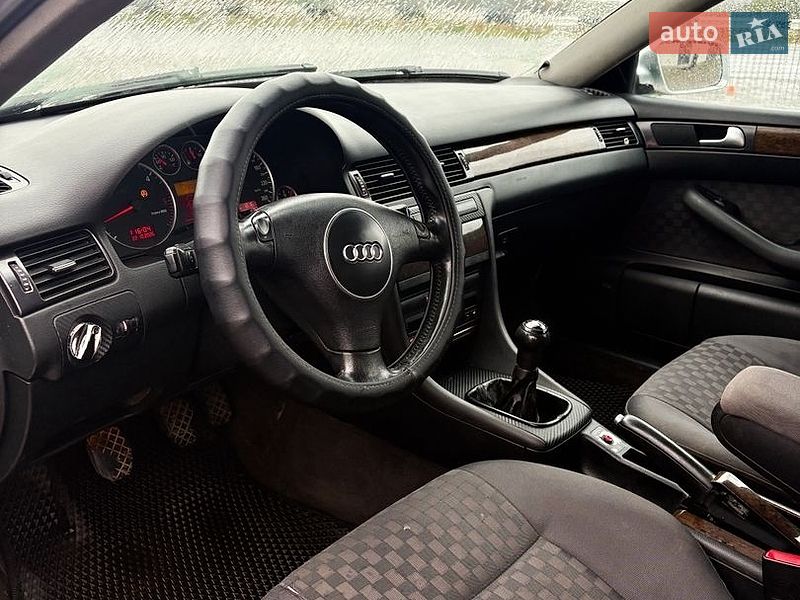 Седан Audi A6 2002 в Черновцах