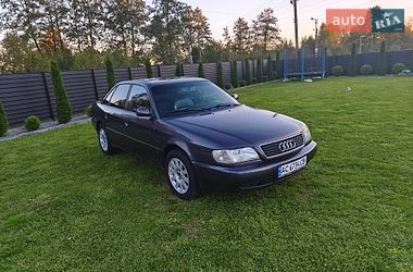 Седан Audi A6 1995 в Старій Вижівці
