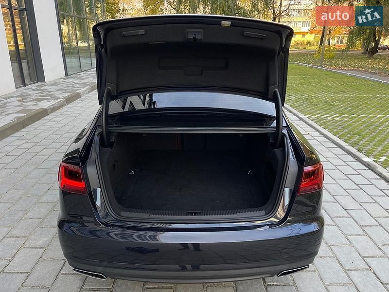 Седан Audi A6 2016 в Ровно