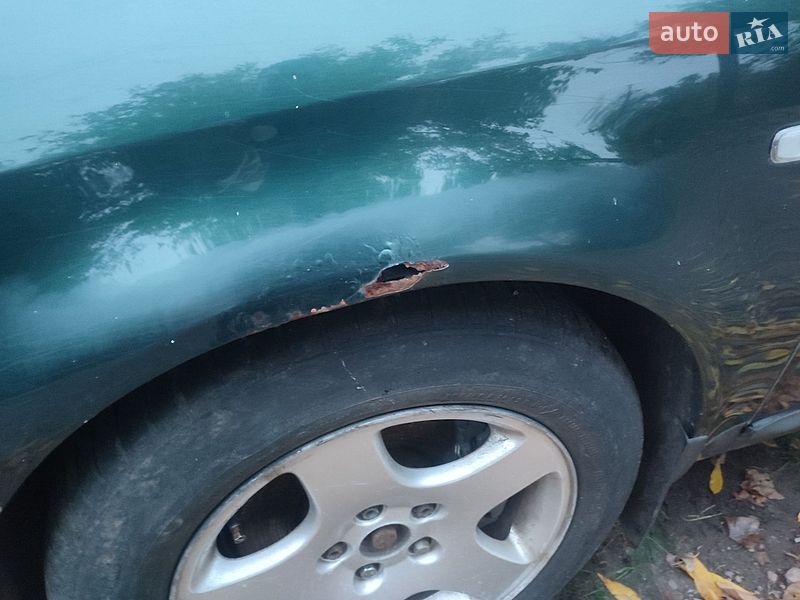 Седан Audi A6 2000 в Олександрії