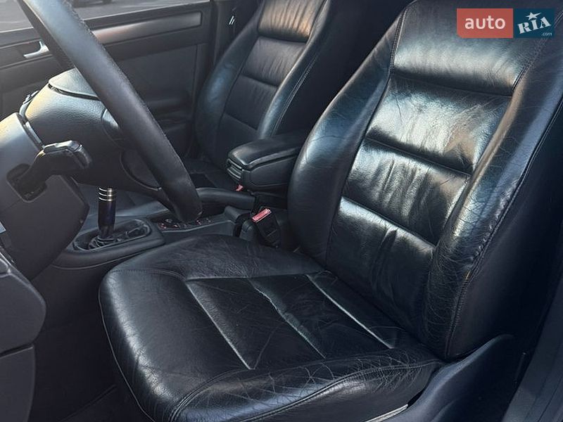 Універсал Audi A6 2001 в Києві