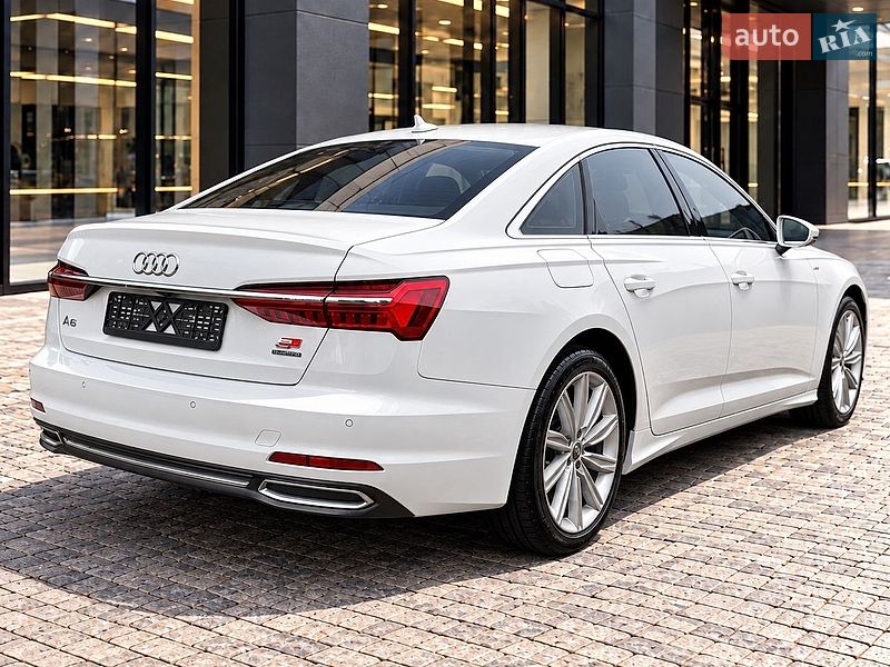 Седан Audi A6 2019 в Киеве