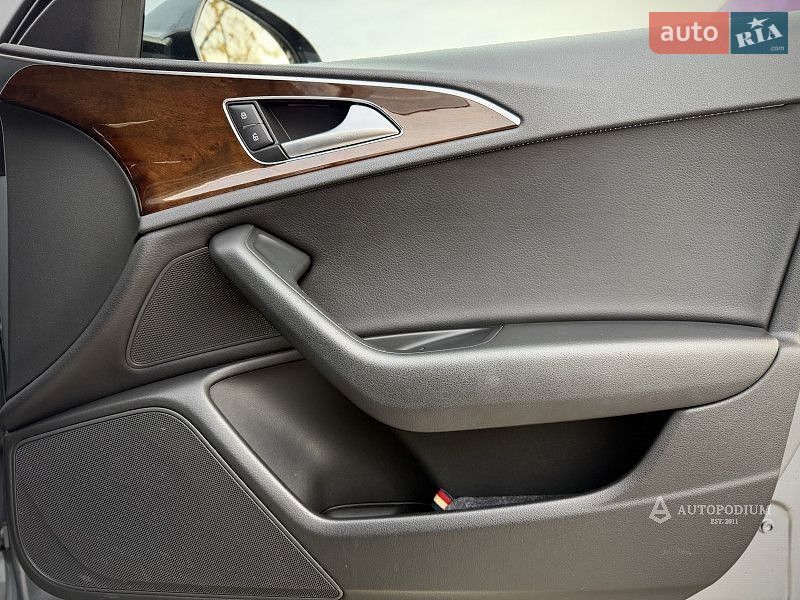 Седан Audi A6 2015 в Киеве