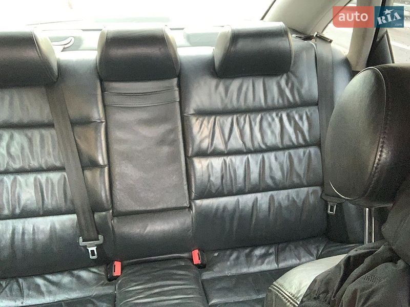Седан Audi A6 2003 в Днепре