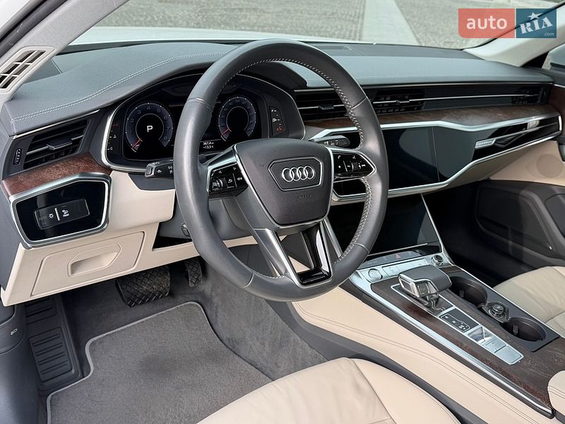 Седан Audi A6 2019 в Днепре
