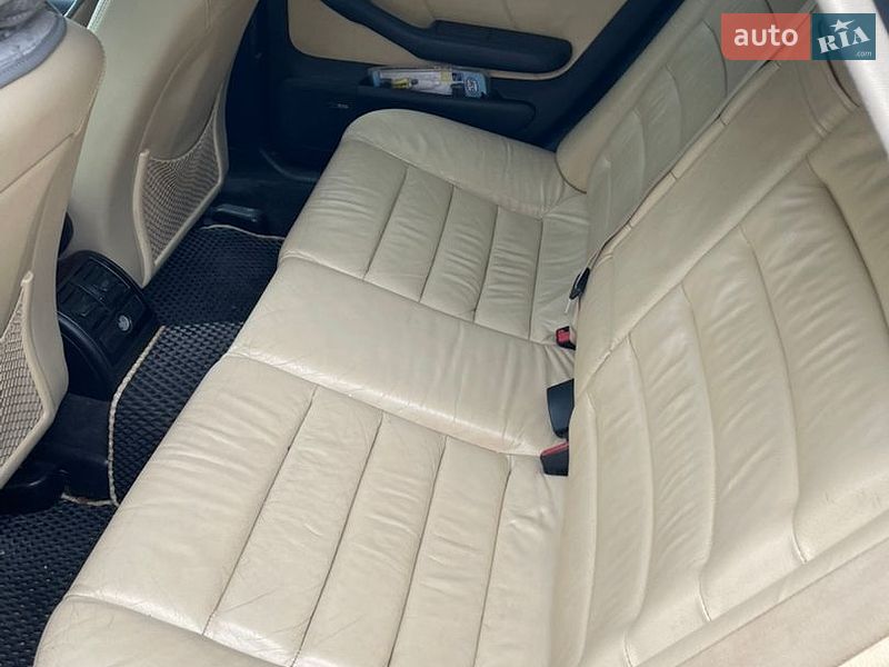 Седан Audi A6 2003 в Новояворівську
