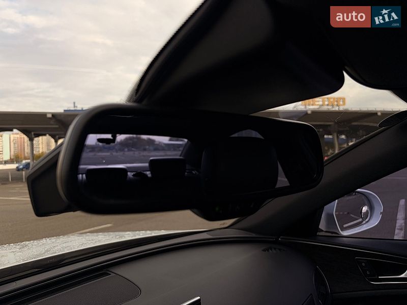 Седан Audi A6 2018 в Киеве