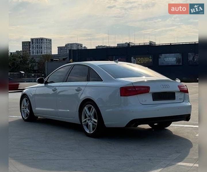 Седан Audi A6 2014 в Ірпені