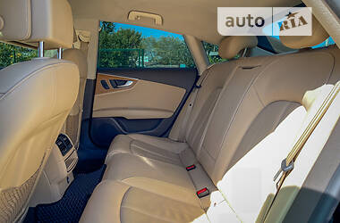 Лифтбек Audi A7 Sportback 2012 в 