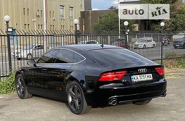 Лифтбек Audi A7 Sportback 2012 в 