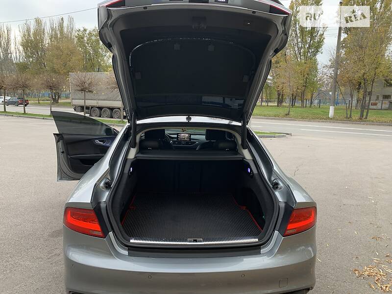 Лифтбек Audi A7 Sportback 2012 в Днепре