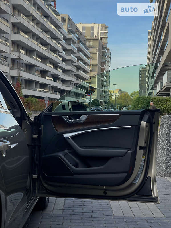 Лифтбек Audi A7 Sportback 2019 в Кропивницком