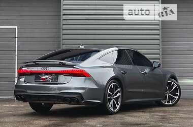 Лифтбек Audi A7 Sportback 2021 в 