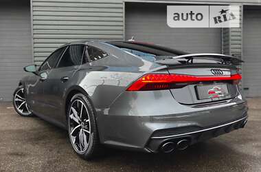 Лифтбек Audi A7 Sportback 2021 в 