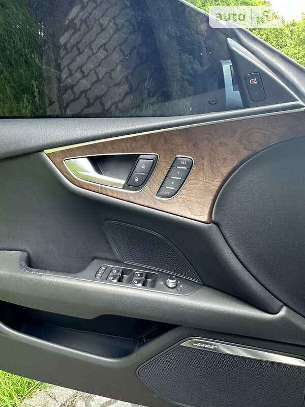 Лифтбек Audi A7 Sportback 2013 в Львове