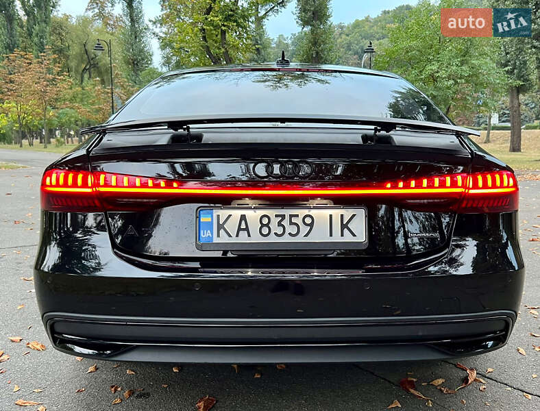 Лифтбек Audi A7 Sportback 2018 в Киеве