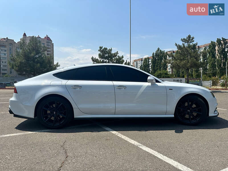 Лифтбек Audi A7 Sportback 2014 в Николаеве