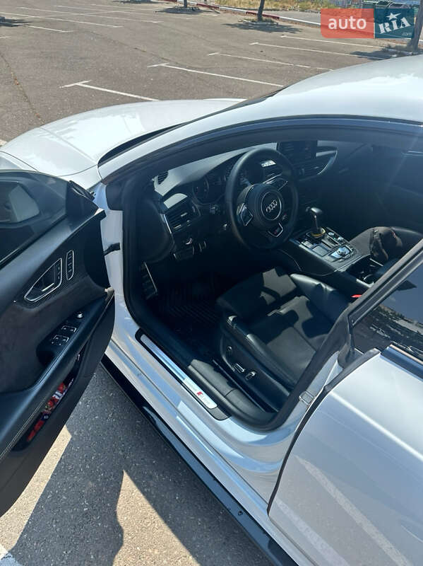 Лифтбек Audi A7 Sportback 2014 в Николаеве