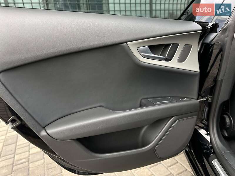 Лифтбек Audi A7 Sportback 2013 в Киеве