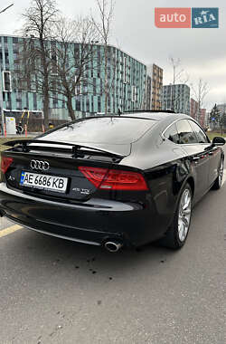 Лифтбек Audi A7 Sportback 2014 в Киеве