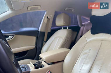 Лифтбек Audi A7 Sportback 2011 в 