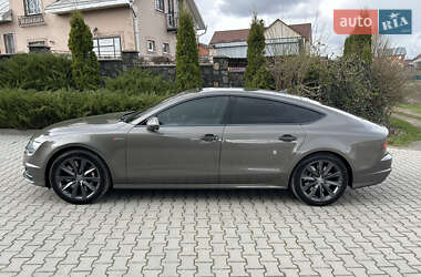 Лифтбек Audi A7 Sportback 2015 в 
