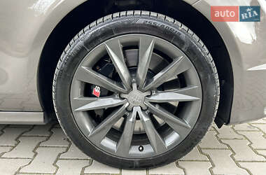 Лифтбек Audi A7 Sportback 2015 в 