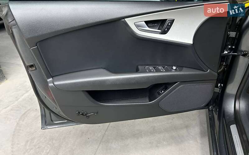 Лифтбек Audi A7 Sportback 2015 в Черновцах