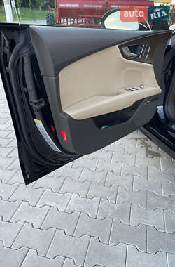Лифтбек Audi A7 Sportback 2013 в 