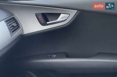 Ліфтбек Audi A7 Sportback 2011 в 