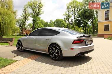 Лифтбек Audi A7 Sportback 2015 в 