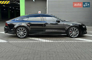 Ліфтбек Audi A7 Sportback 2011 в 