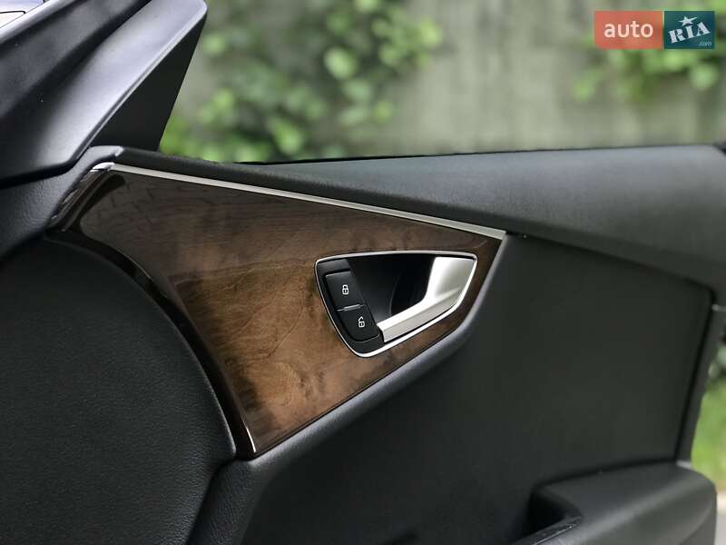 Лифтбек Audi A7 Sportback 2013 в Хмельницком