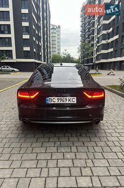 Лифтбек Audi A7 Sportback 2012 в 
