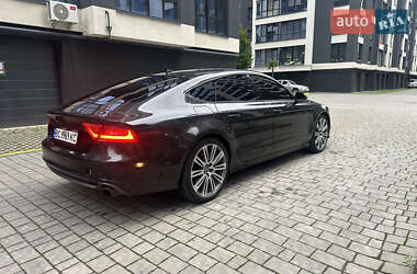 Лифтбек Audi A7 Sportback 2012 в 