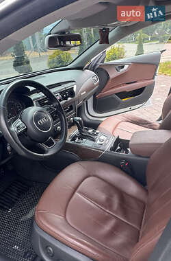 Лифтбек Audi A7 Sportback 2016 в 