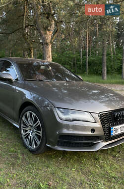 Лифтбек Audi A7 Sportback 2011 в 