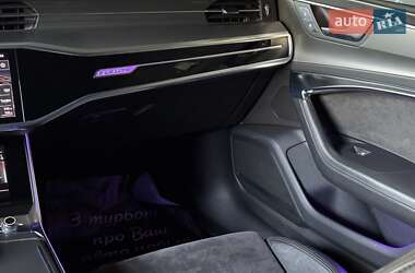 Лифтбек Audi A7 Sportback 2018 в 