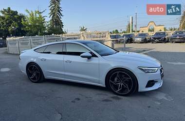 Лифтбек Audi A7 Sportback 2018 в 