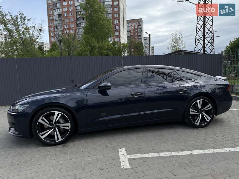 Лифтбек Audi A7 Sportback 2022 в Киеве
