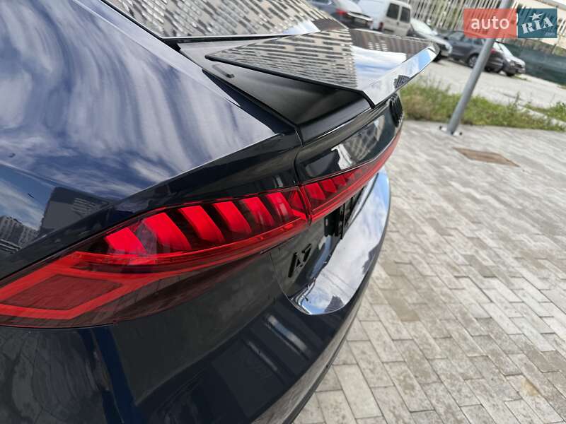 Лифтбек Audi A7 Sportback 2022 в Киеве