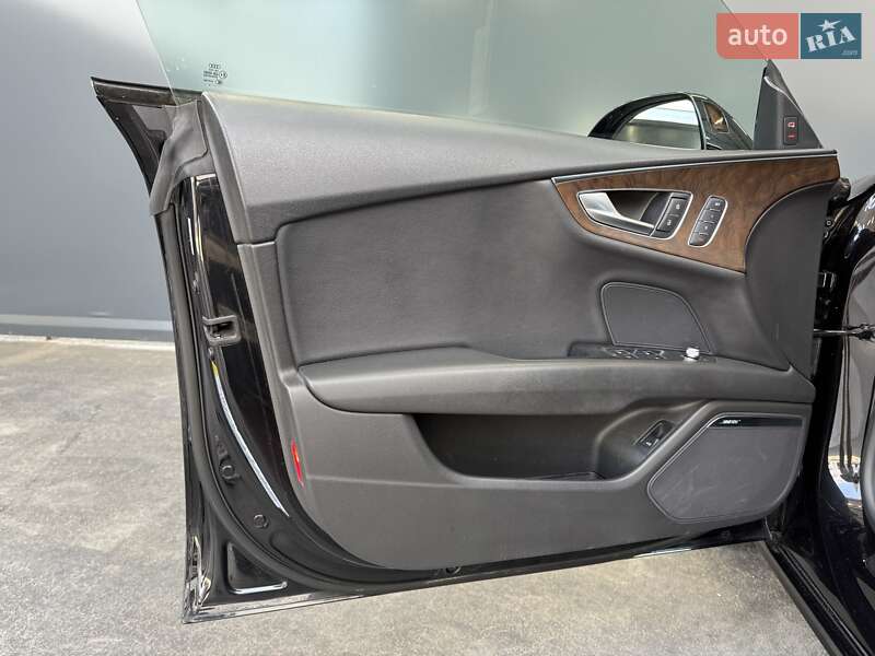 Лифтбек Audi A7 Sportback 2014 в Киеве