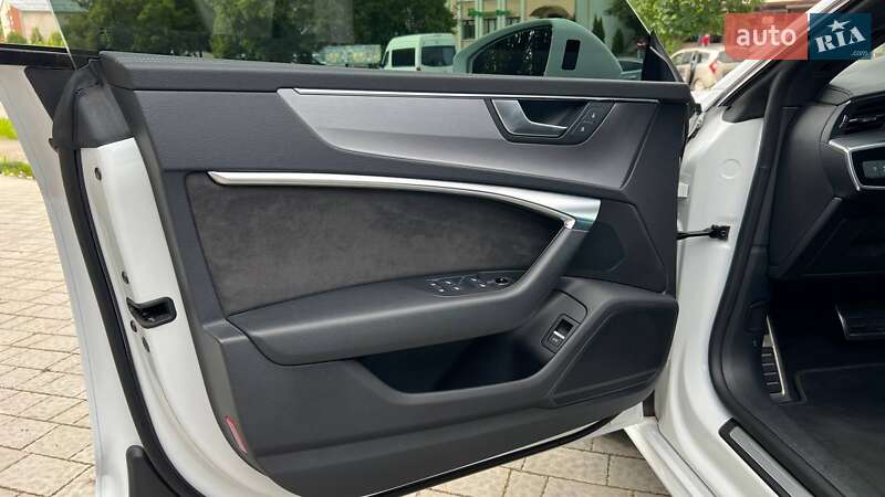 Лифтбек Audi A7 Sportback 2018 в Львове