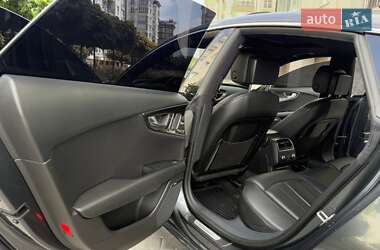 Лифтбек Audi A7 Sportback 2014 в 