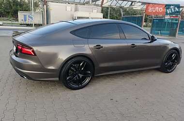Лифтбек Audi A7 Sportback 2016 в 
