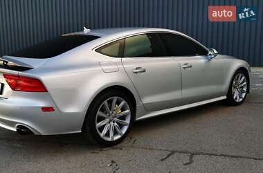 Лифтбек Audi A7 Sportback 2012 в 