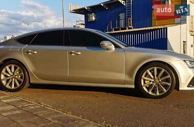 Лифтбек Audi A7 Sportback 2012 в 