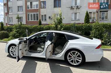 Лифтбек Audi A7 Sportback 2022 в 