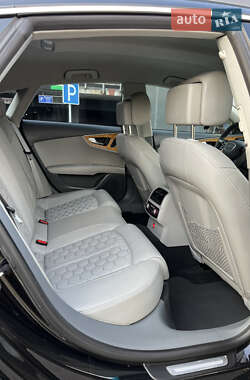 Лифтбек Audi A7 Sportback 2011 в 